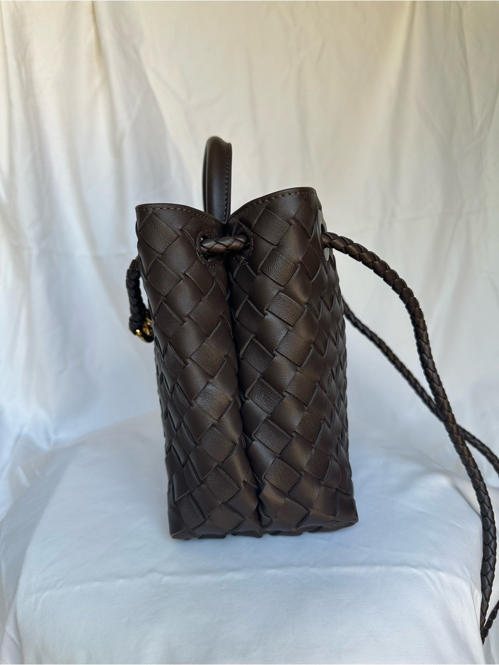 Bottega Veneta Small Andiamo in Fondant - Picture 5 of 14